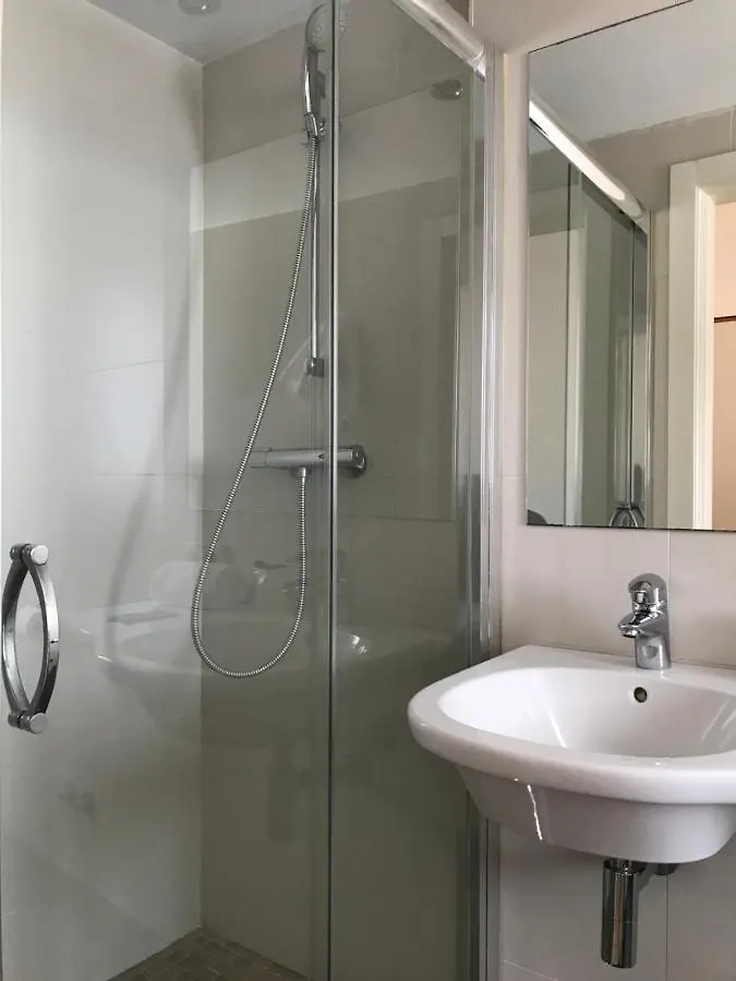 بيت ضيافة Hostal Can Pou فيدريريس إسبانيا