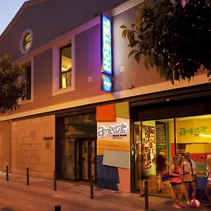 Amistat Hostel Barcelona