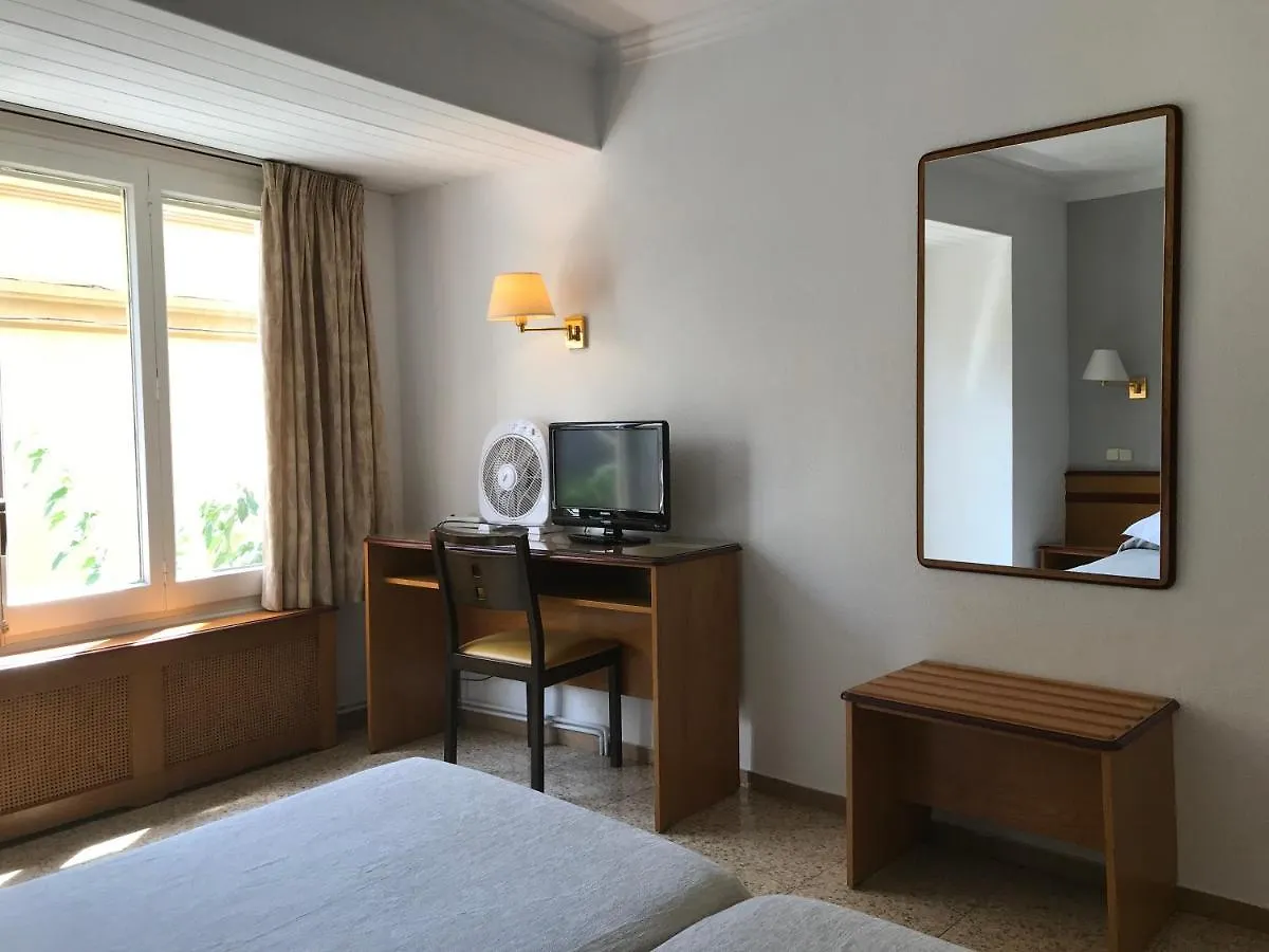 Guest house Hostal Can Pou Vidreres
